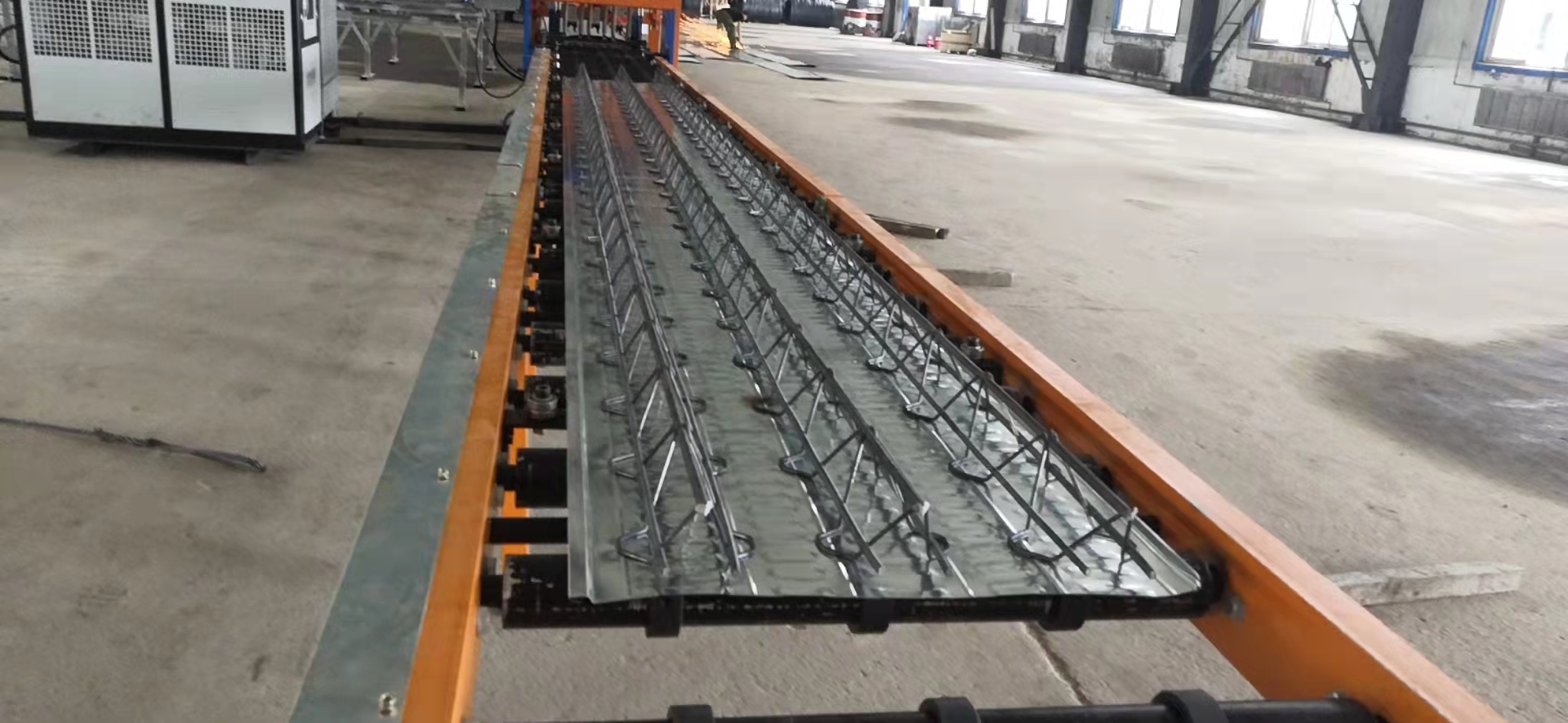 钢筋桁架楼承板